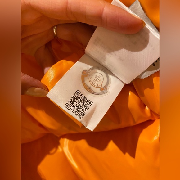 Moncler Down Jacket- Parana Giubbotto * Brand NEW * (Women) size 1 - Picture 10 of 15